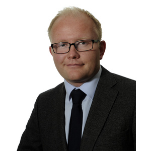 Selger Stig Eric Weiby. Foto.